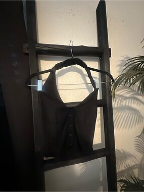 Source Unknown Black Halter Crop Tank Top